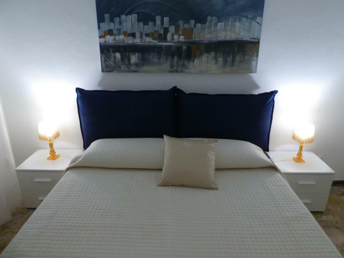 Isola Di Man Apartment Imperia Luaran gambar